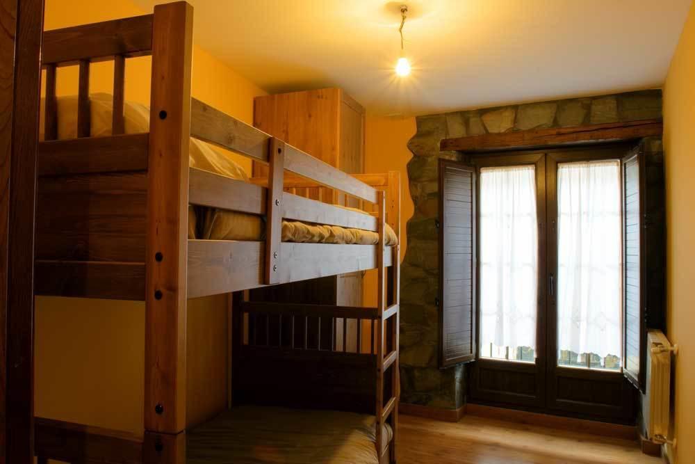 Tia Maria Bed & Breakfast Cerredo Ruang foto