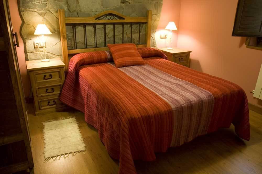 Tia Maria Bed & Breakfast Cerredo Bagian luar foto