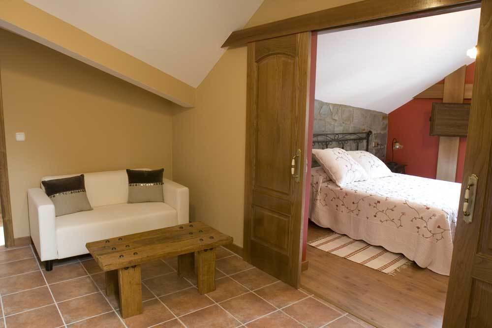 Tia Maria Bed & Breakfast Cerredo Bagian luar foto